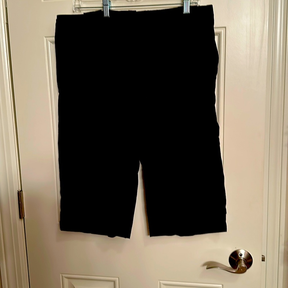 New York and Company shorts. Size 12. Black. Length - just past the knee
